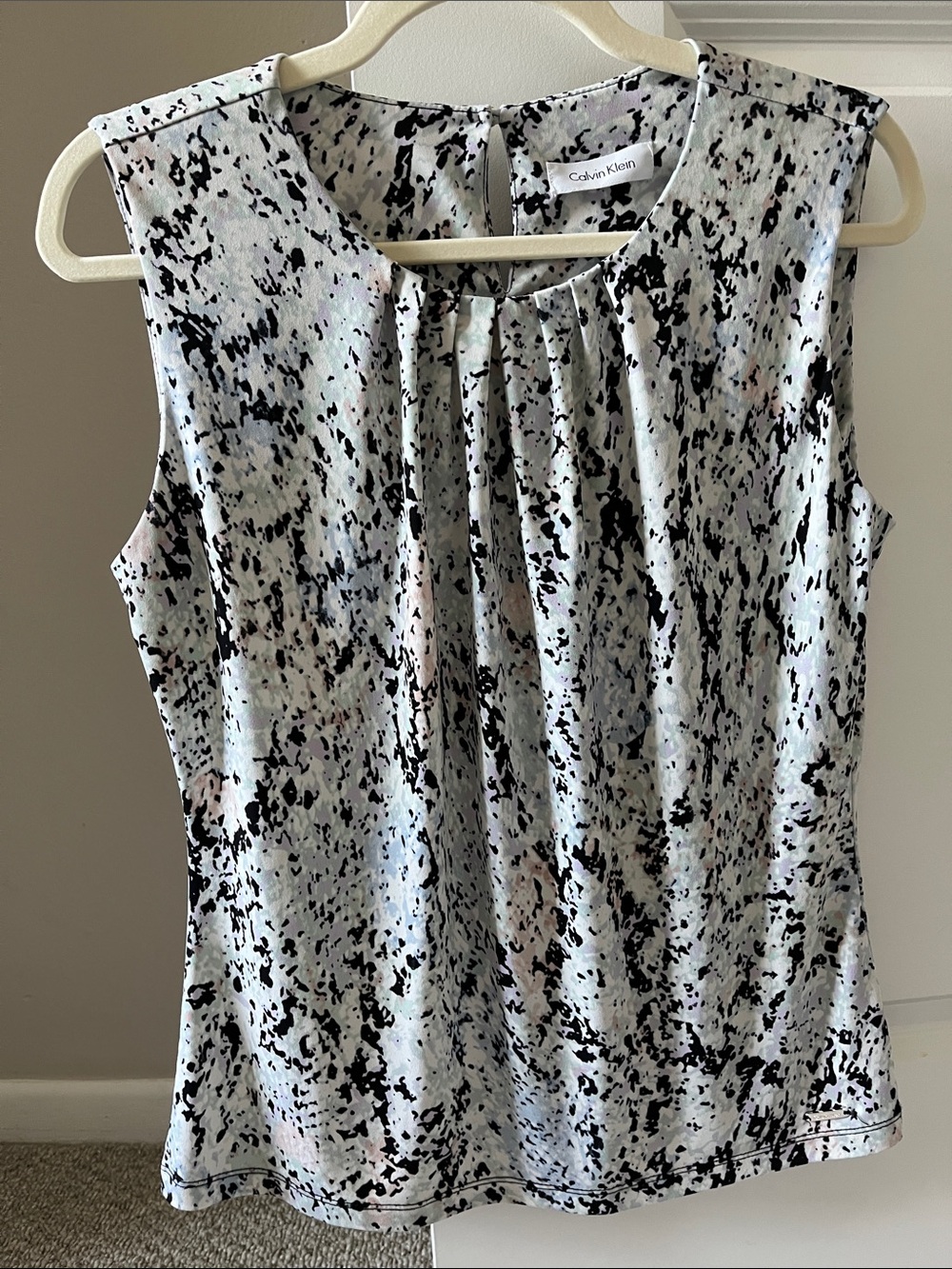 Calvin Klein Light Blue Tank Top w/ Abstract Design Women's Size Small